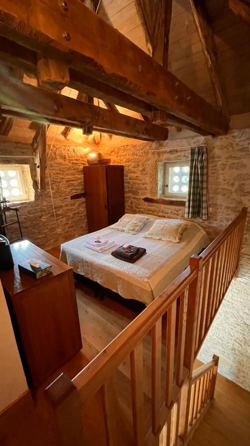 Ferienhaus Domaine De Fangal, Pgeonnier 2p, Maison 8p - Piscine 25m - Climatises